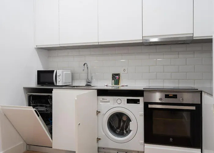 Apartamentos Reformados En Metro Pacifico Alquiler Temporal